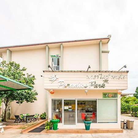 Oyo 306 Paradise Park Laemchabang Sziracsa Kültér fotó