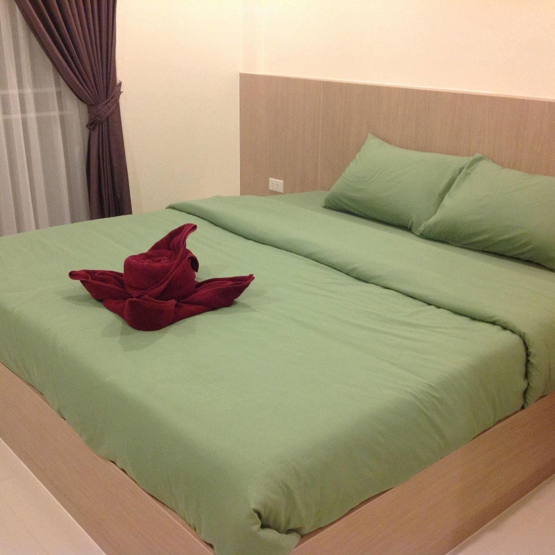 Oyo 306 Paradise Park Laemchabang Sziracsa Kültér fotó
