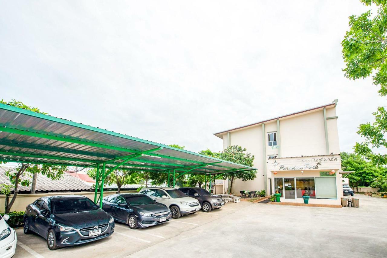 Oyo 306 Paradise Park Laemchabang Sziracsa Kültér fotó